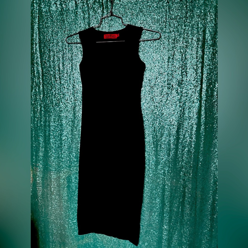 Boohoo Little Black Dress / Plunge Neck Bodycon Midi Dress for ladies size 2 - Picture 12 of 12